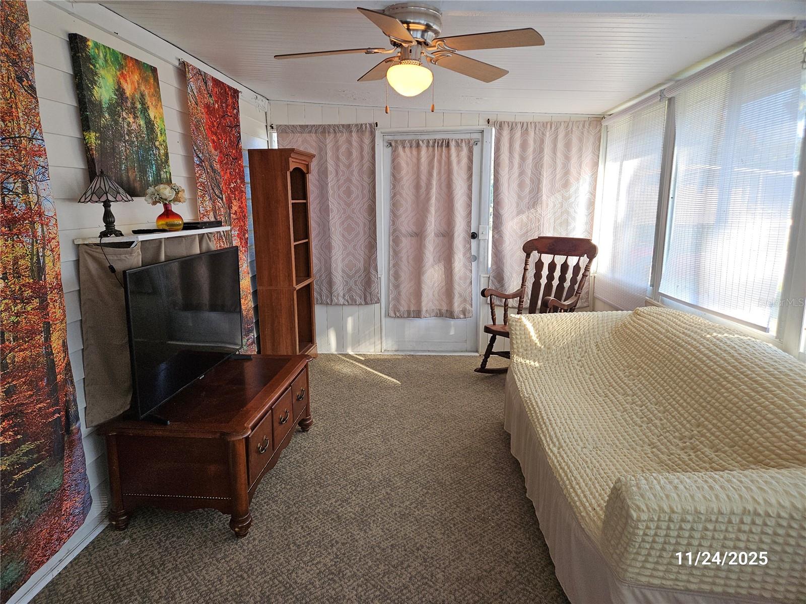 BAREFOOT PARK - Residential