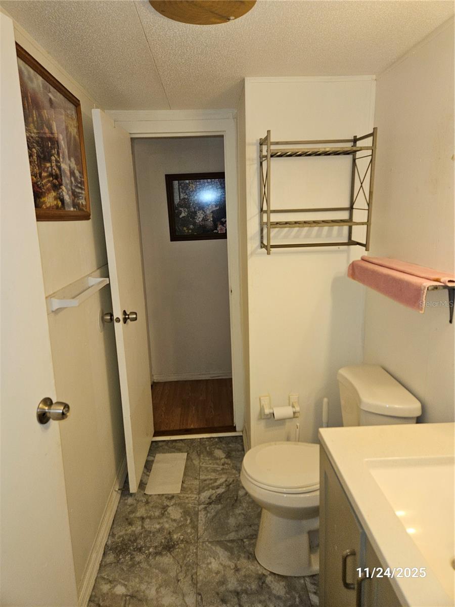 BAREFOOT PARK - Residential