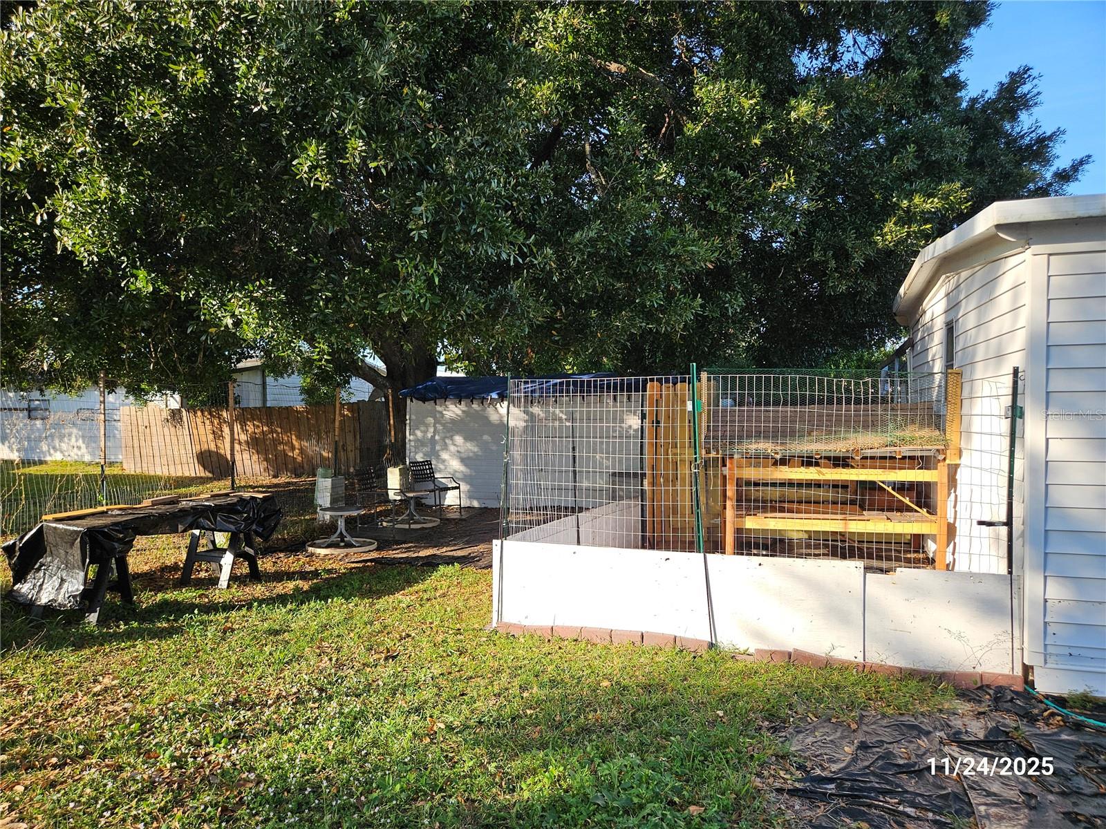 BAREFOOT PARK - Residential