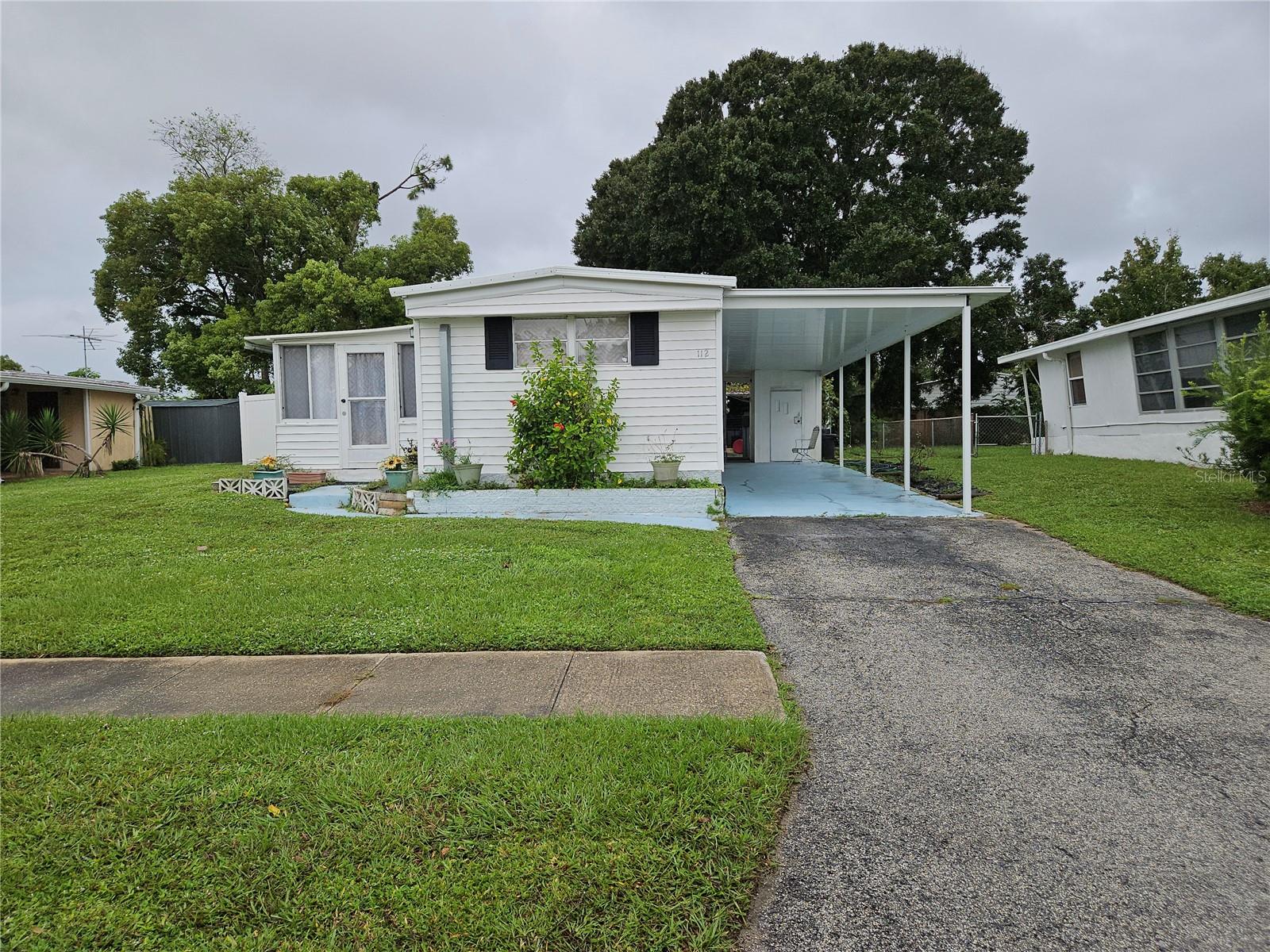 BAREFOOT PARK - Residential