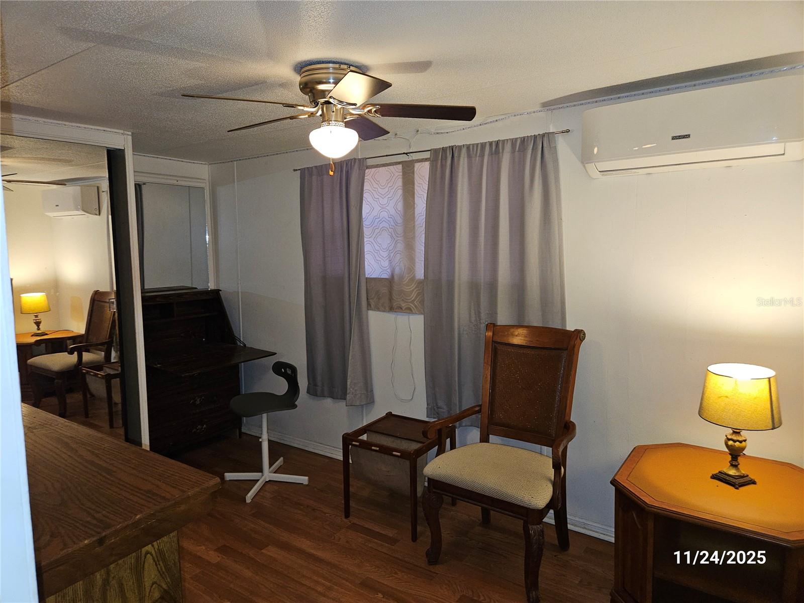 BAREFOOT PARK - Residential