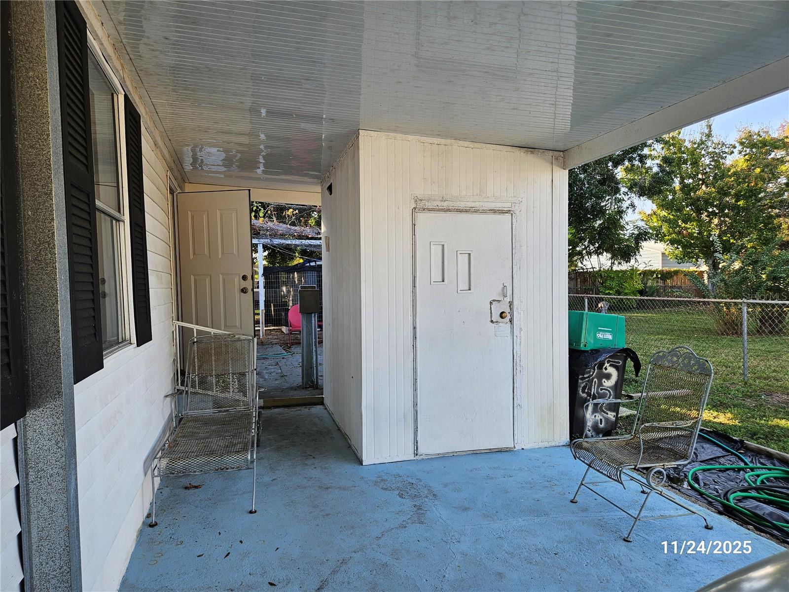 BAREFOOT PARK - Residential