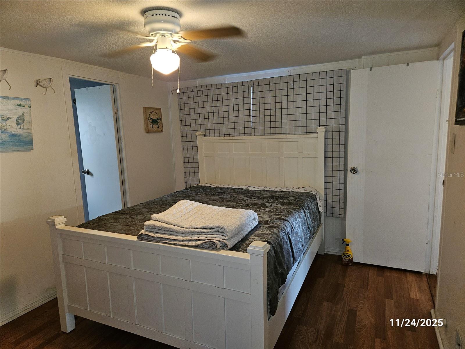 BAREFOOT PARK - Residential