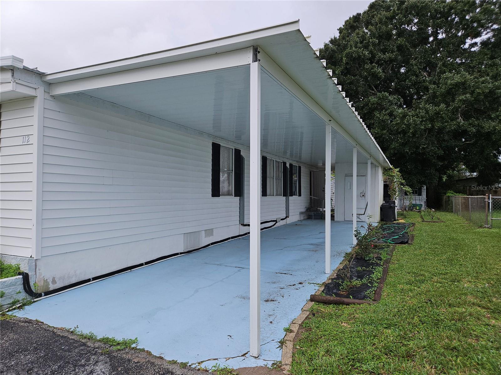 BAREFOOT PARK - Residential