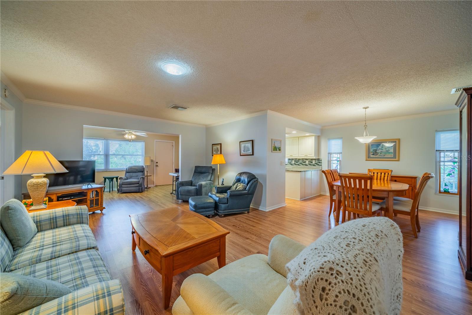 2720 LANCASTER DRIVE