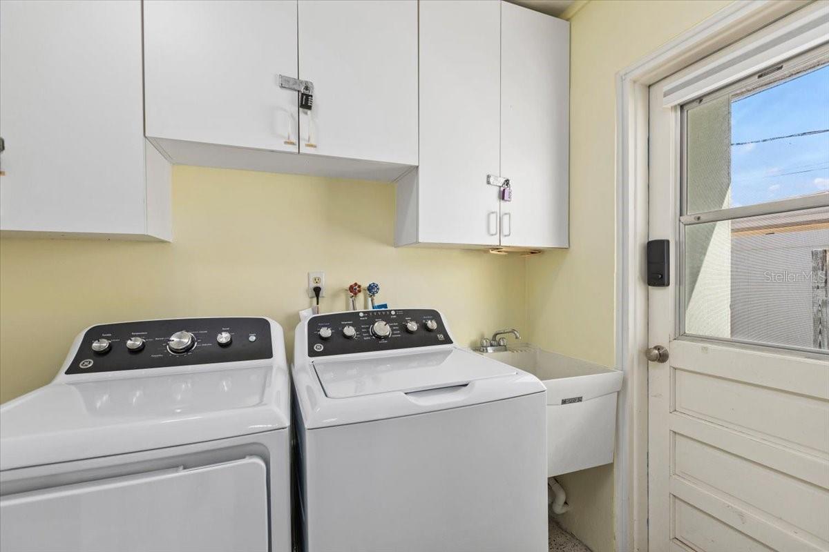 SARASOTA ADD 01 - Residential Income