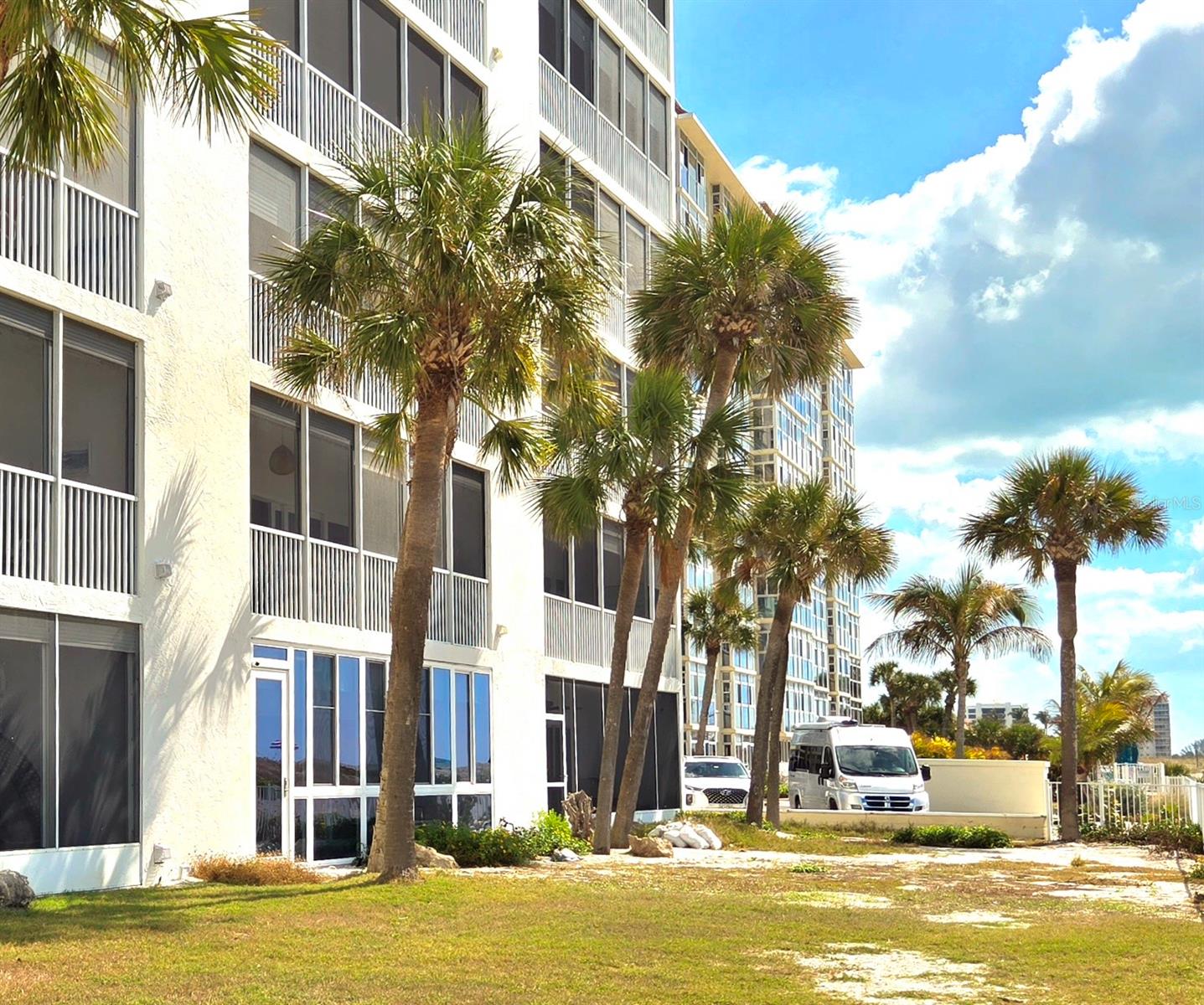 IMPERIAL HOUSE OF VENICE - Residential