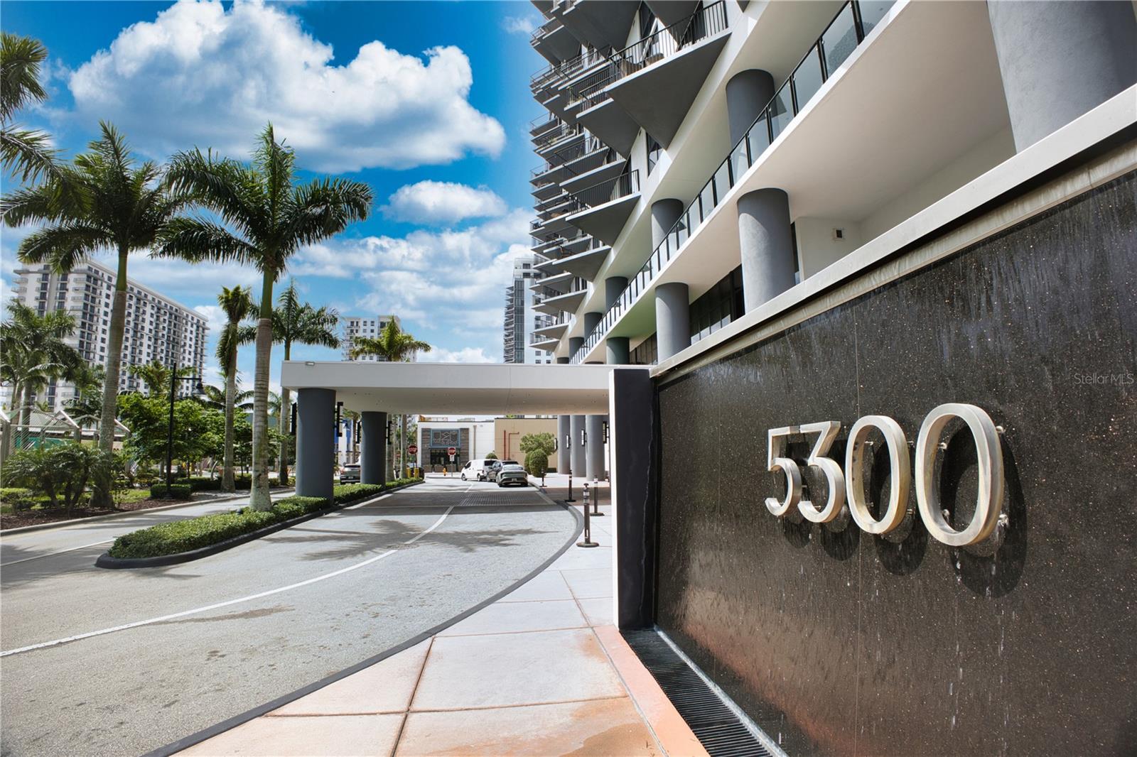 5300 PHASEO - Residential Lease