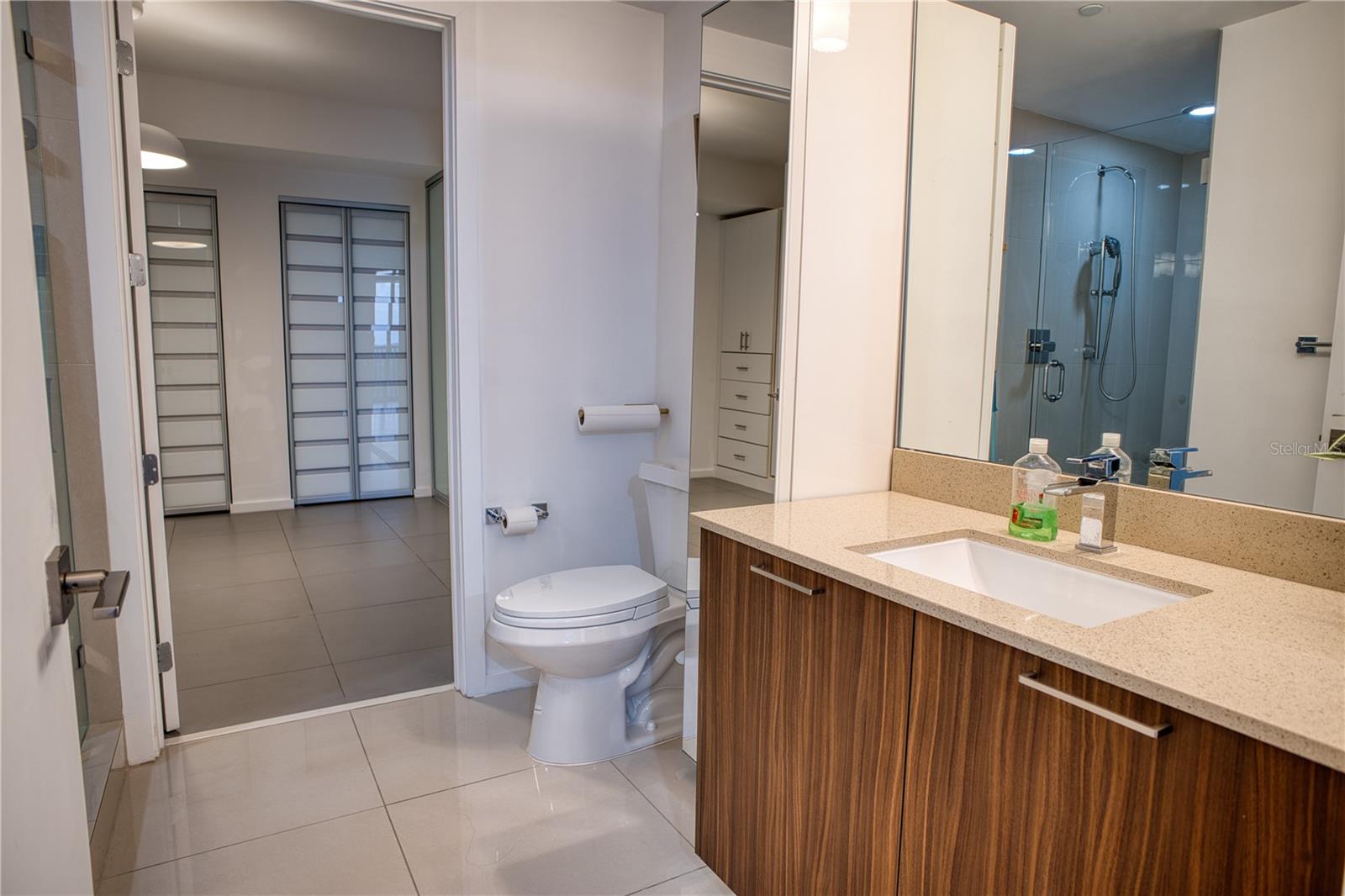 5300 PHASEO - Residential Lease