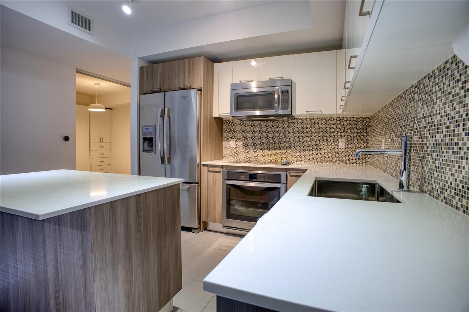 5300 PHASEO - Residential Lease