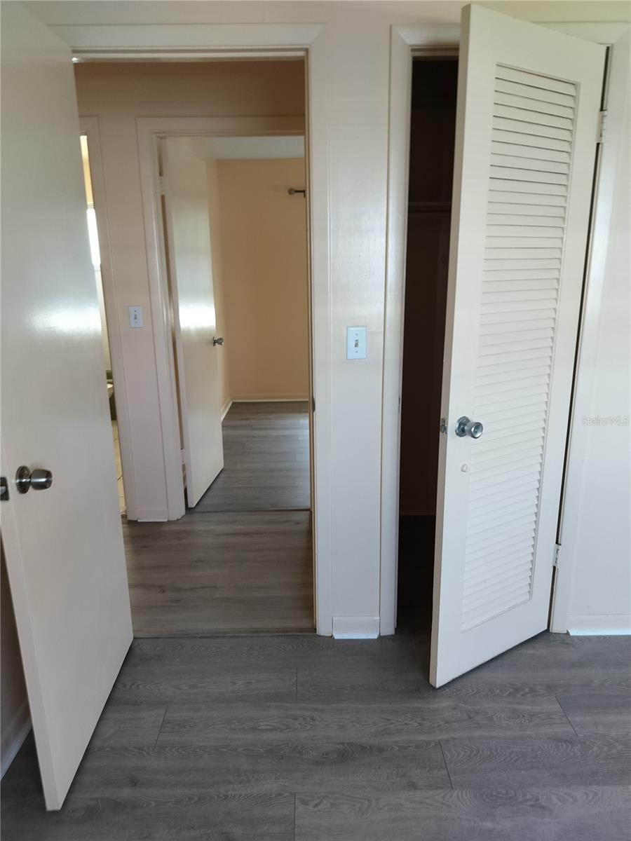 MAINLANDS OF TAMARAC BY THE GULF UNIT 1-A CONDO - Residential Lease