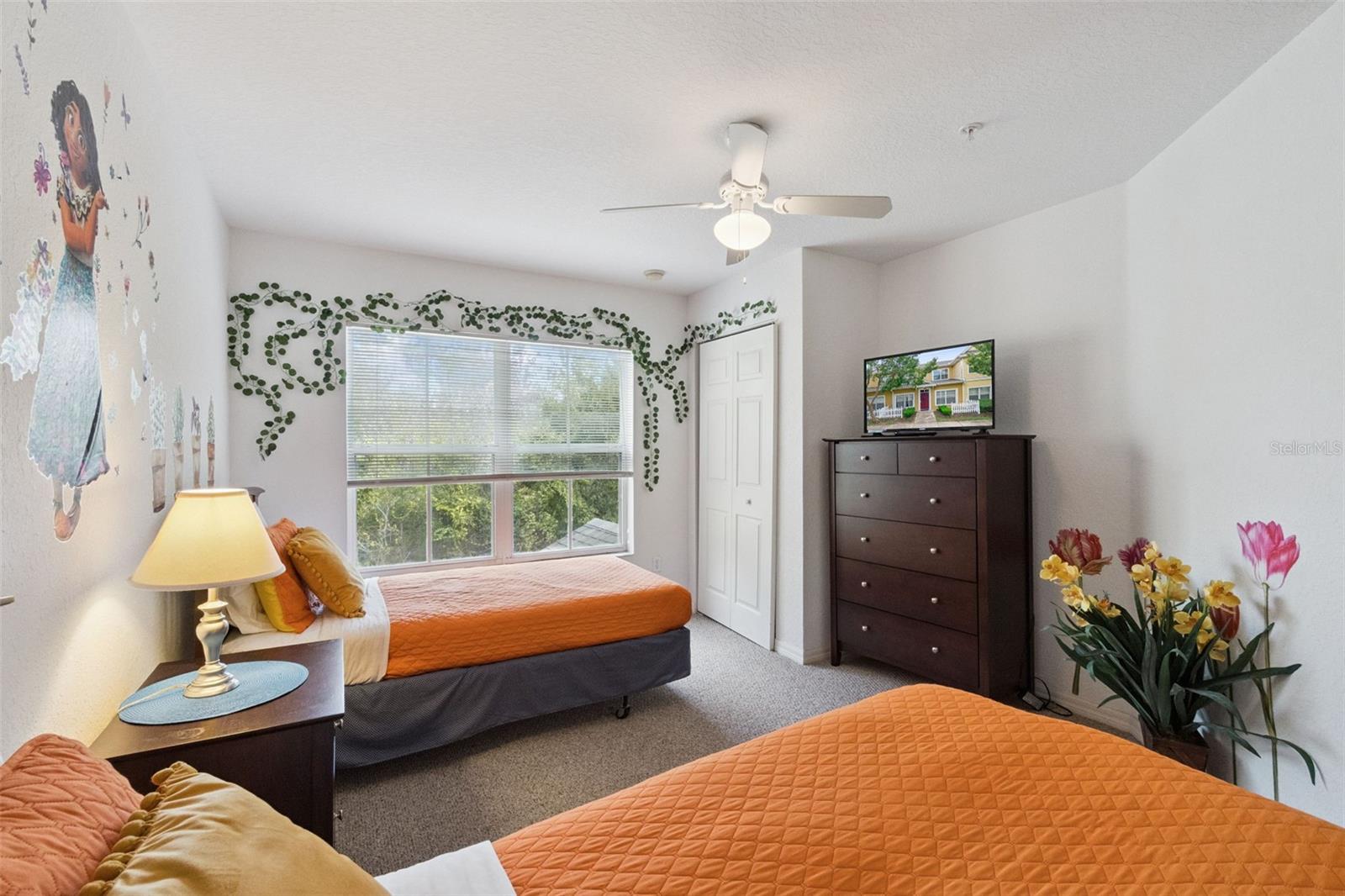 VILLAS AT SEVEN DWARFS LANE - Residential