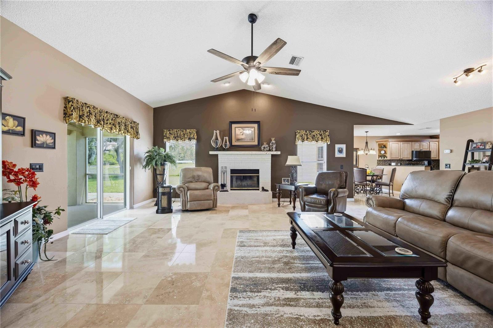 OAKWOOD GOLF CLUB PH 02 - Residential