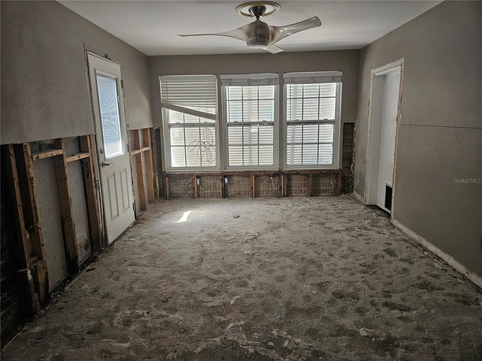 SNELL ISLE BRIGHTWATERS SEC 2 - Residential