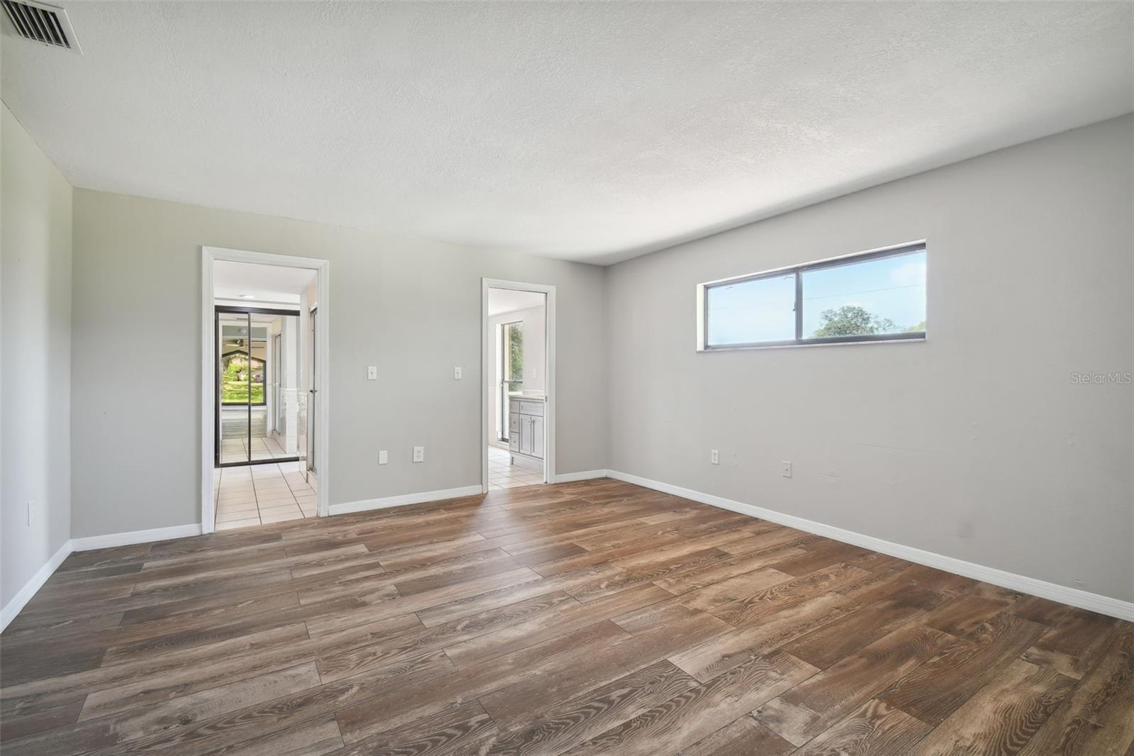 ROLLING OAKS ESTATES - Residential