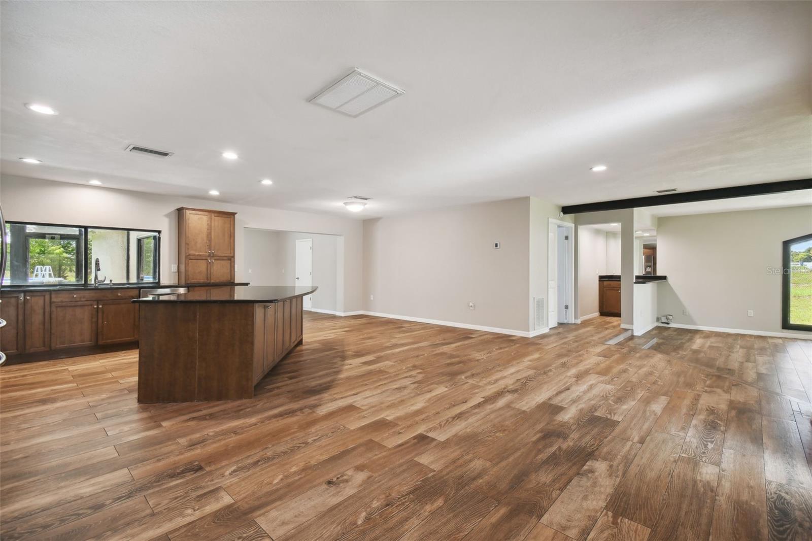 ROLLING OAKS ESTATES - Residential