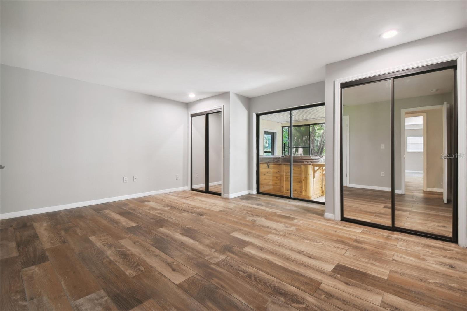 ROLLING OAKS ESTATES - Residential