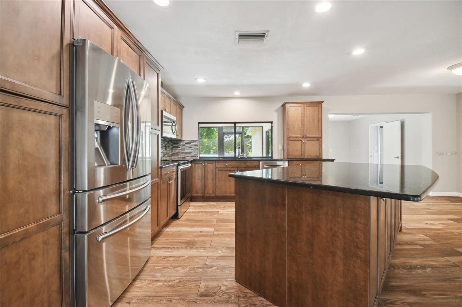 ROLLING OAKS ESTATES - Residential