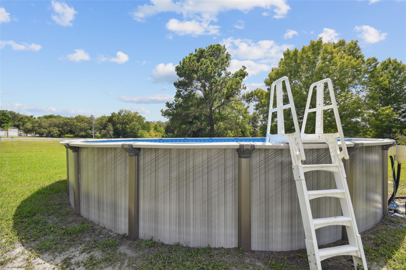 ROLLING OAKS ESTATES - Residential