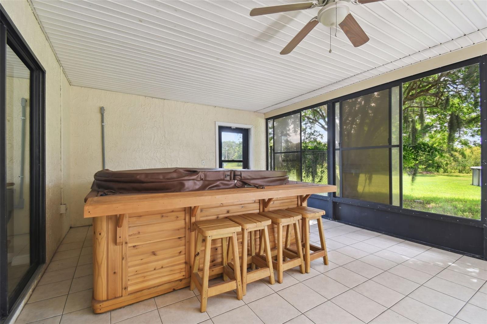 ROLLING OAKS ESTATES - Residential