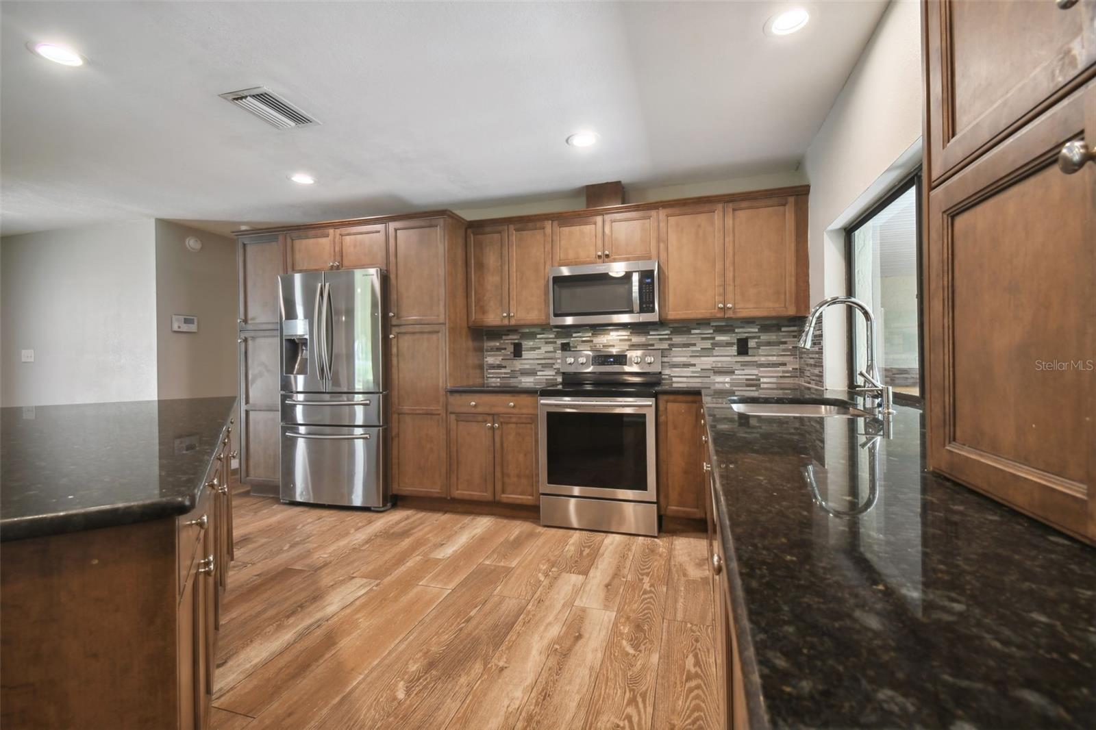 ROLLING OAKS ESTATES - Residential