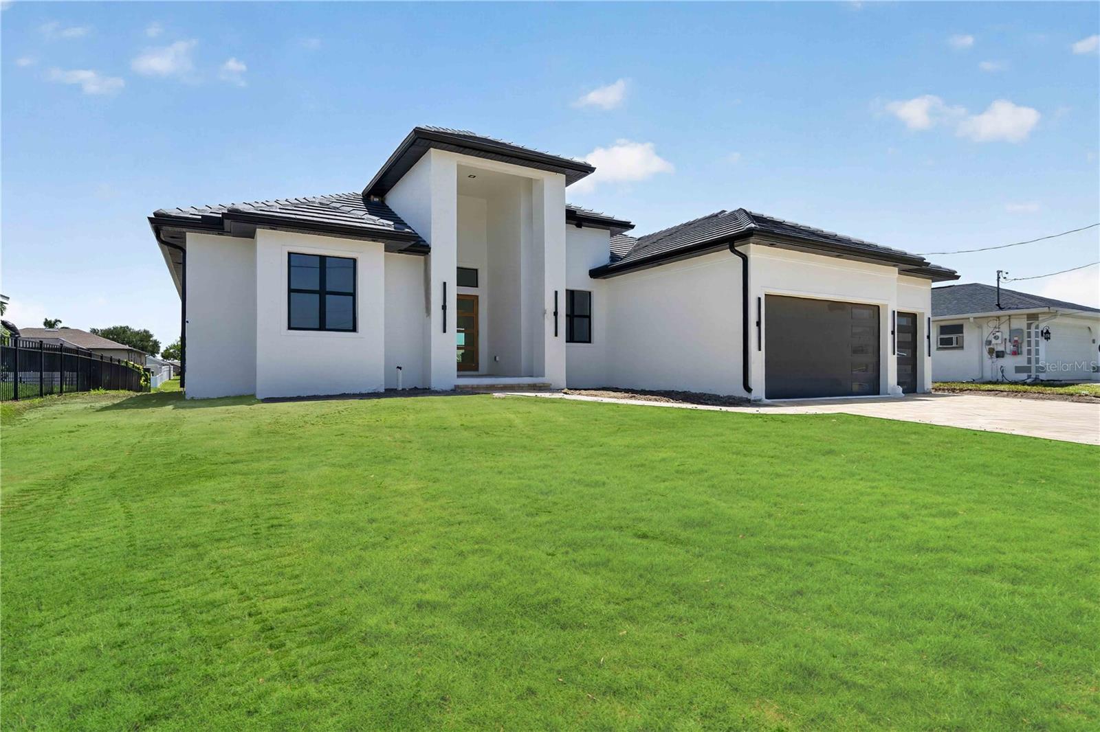 215 BUNKER ROAD