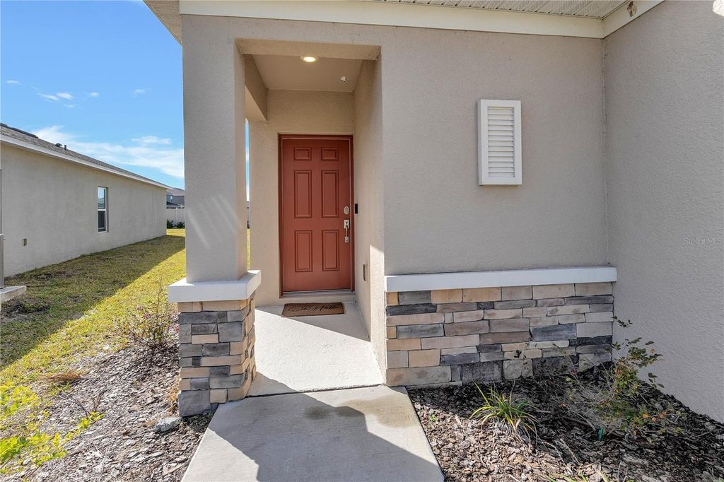 Photo of 11207 Fieldstone Drive, Palmetto, FL 34221 (MLS # TB8483300)