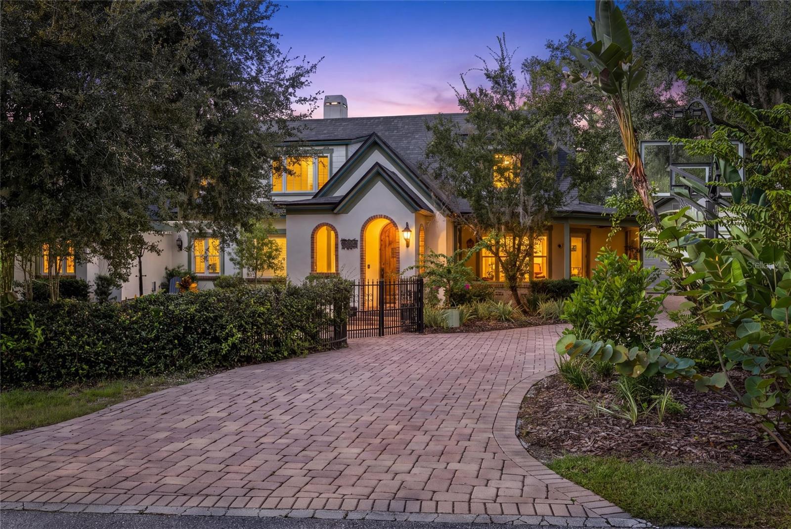 5903 RIVER FOREST CIRCLE