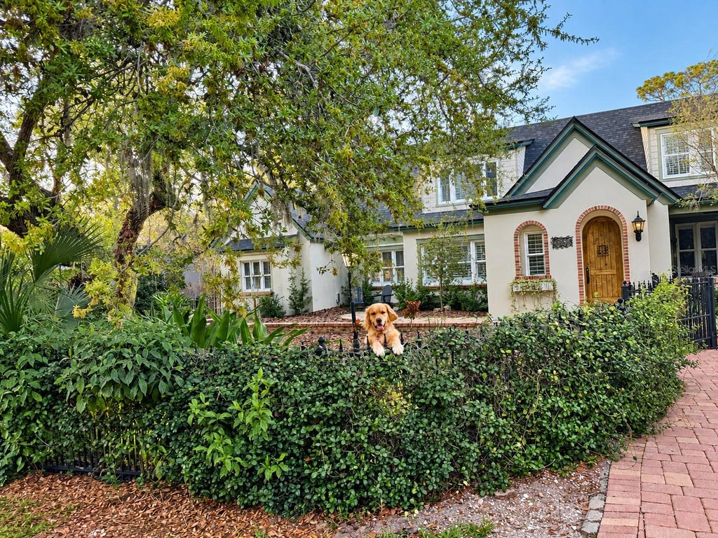Photo of 5903 River Forest Circle, Bradenton, FL 34203 (MLS # A4708743)