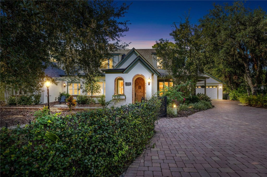 Photo of 5903 River Forest Circle, Bradenton, FL 34203 (MLS # A4708743)