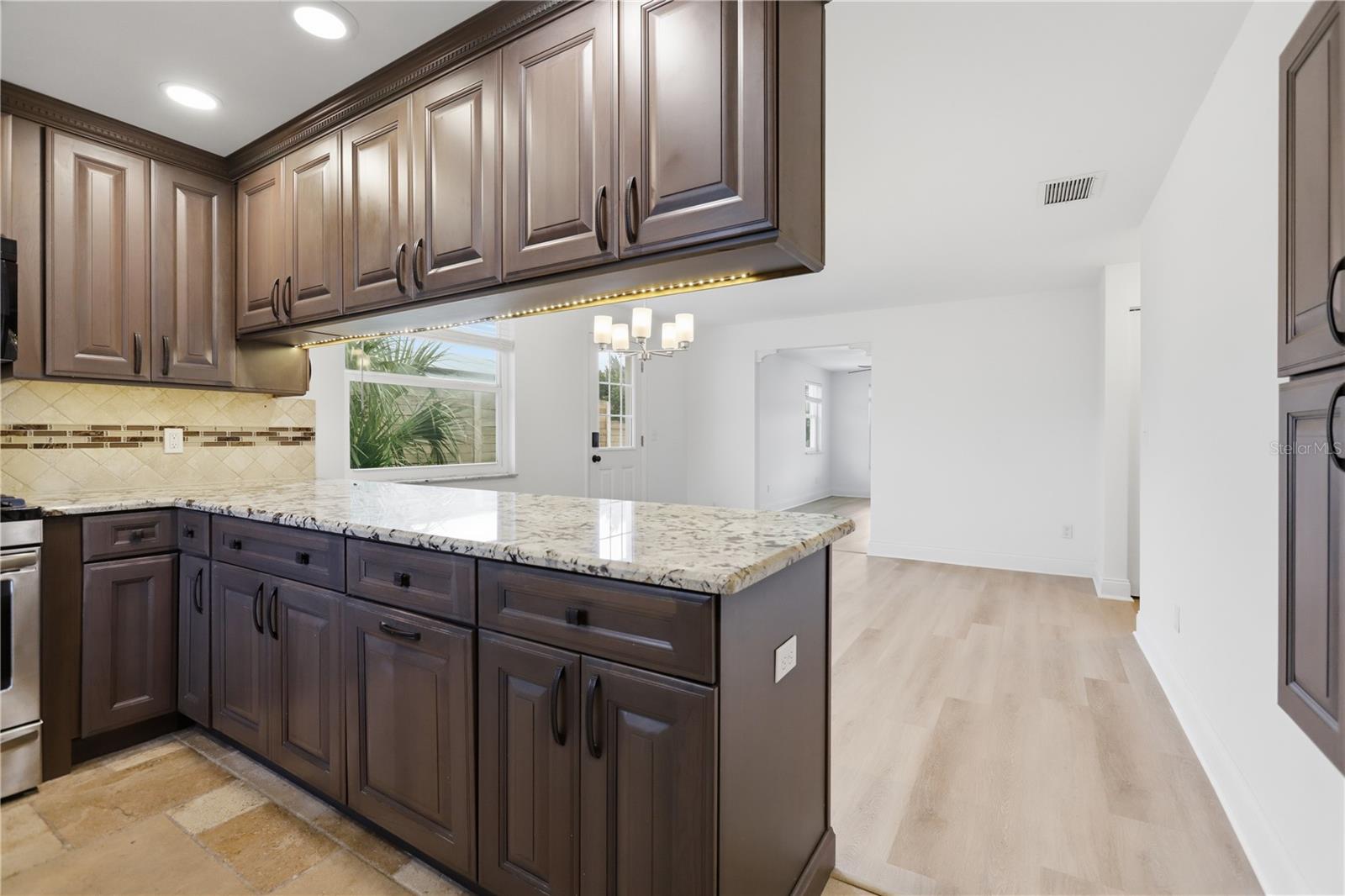 RIVER RIDGE ESTATES - Residential