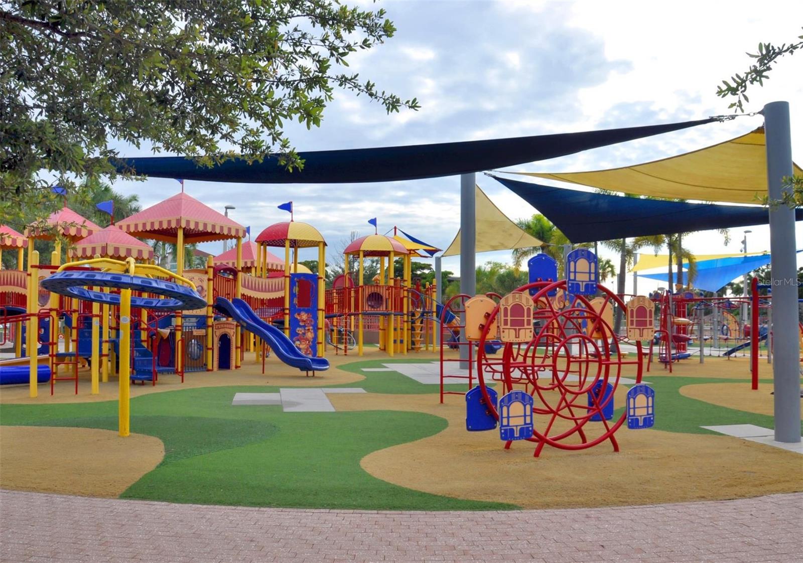 HUDSON PARK - Residential