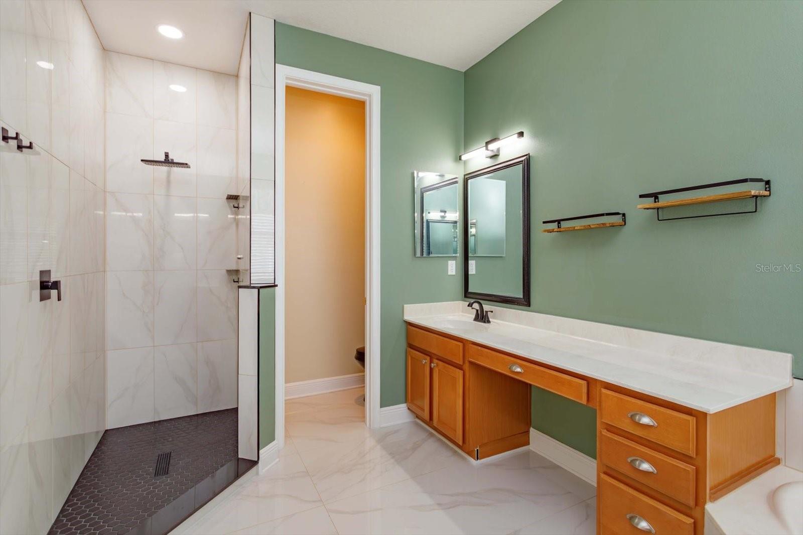 BUCKINGHAM ESTATES PH 3 & 4 - Residential