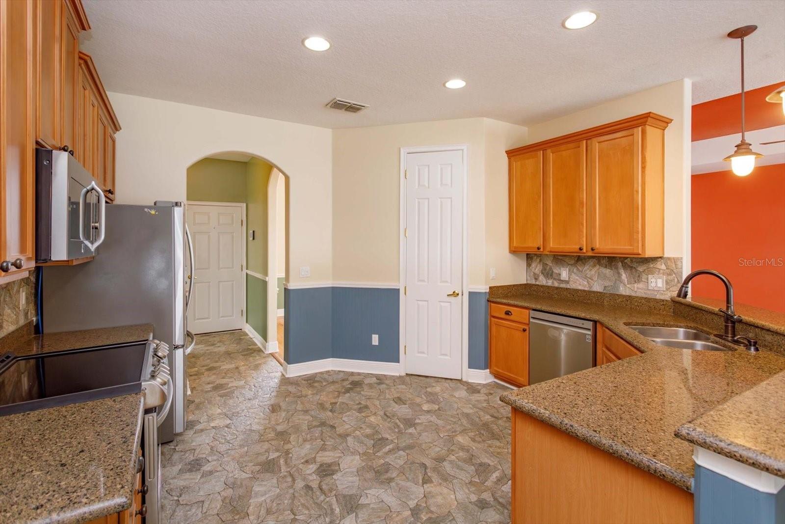 BUCKINGHAM ESTATES PH 3 & 4 - Residential