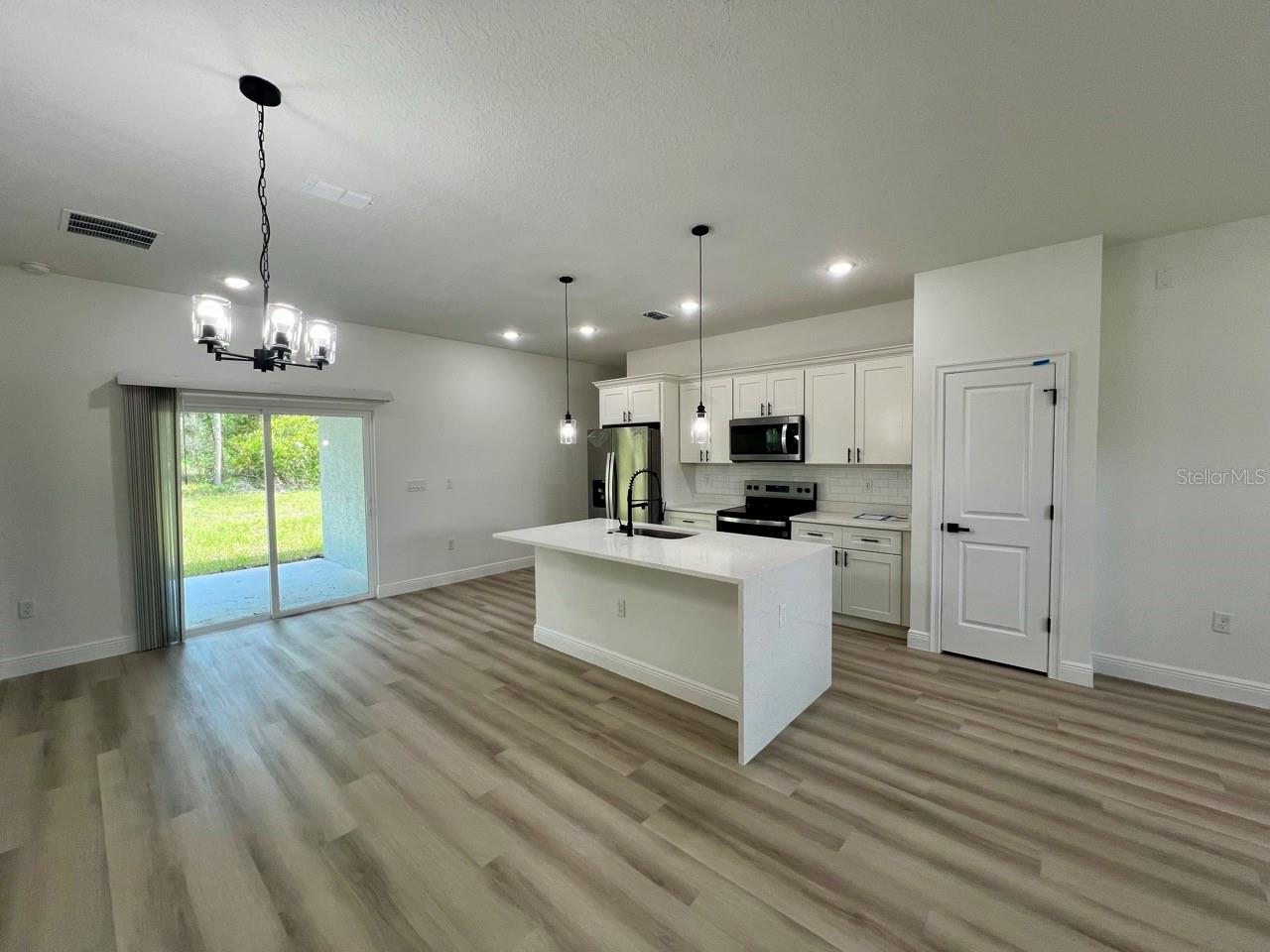 8114 N MALTESE DRIVE