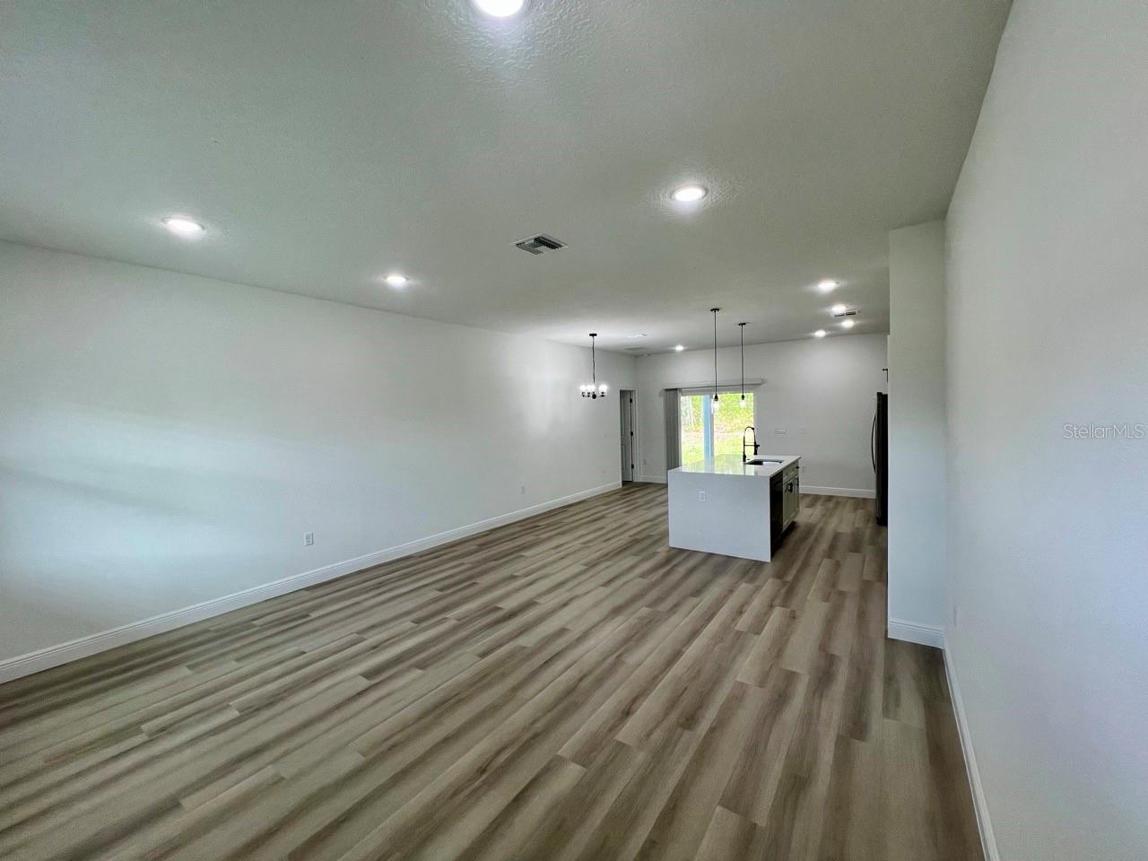 8114 N MALTESE DRIVE