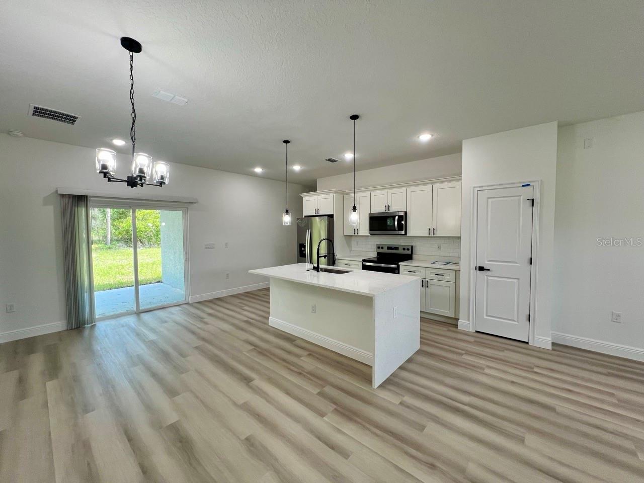 8114 N MALTESE DRIVE