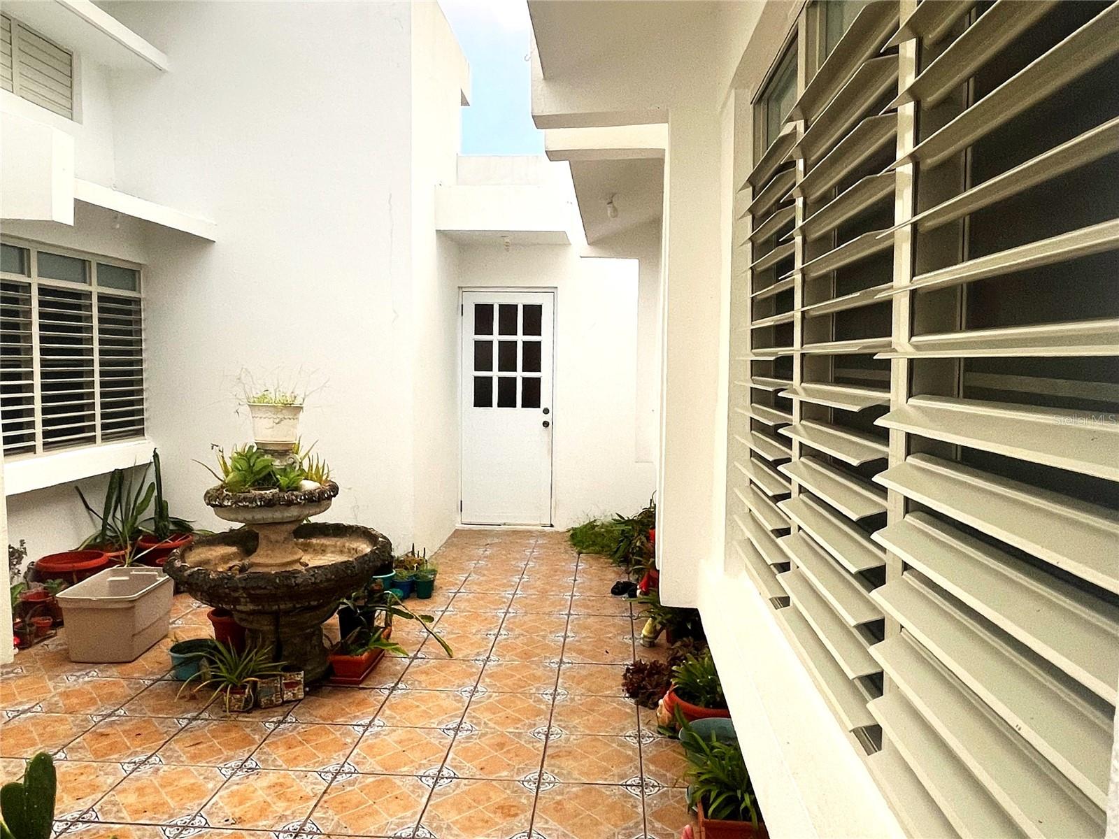 BARRIO TEJAS - Residential