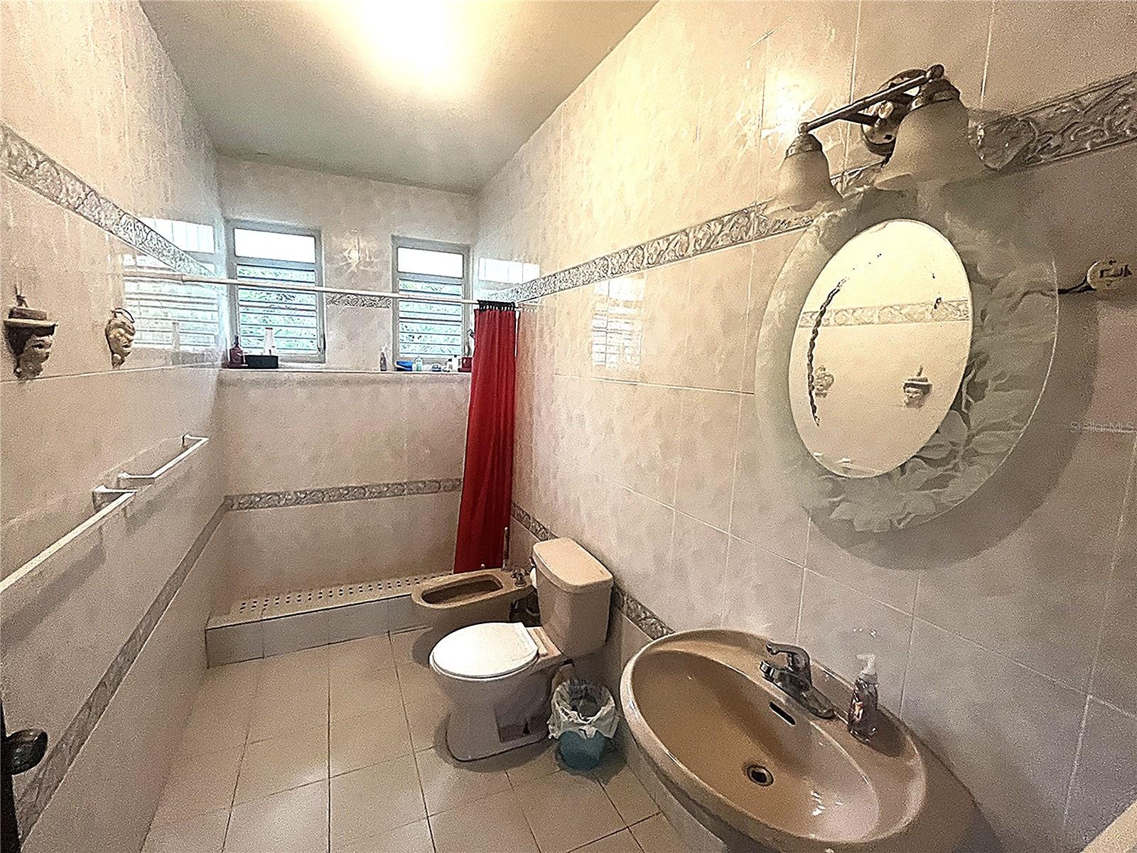 BARRIO TEJAS - Residential