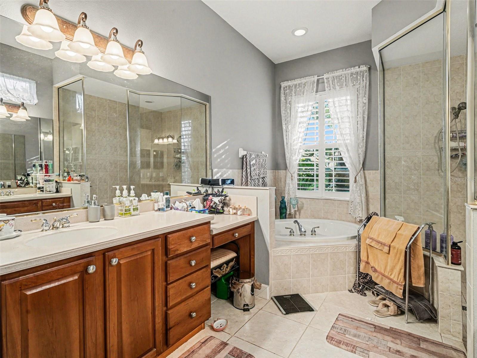 GREENBROOK RIVERS - Residential