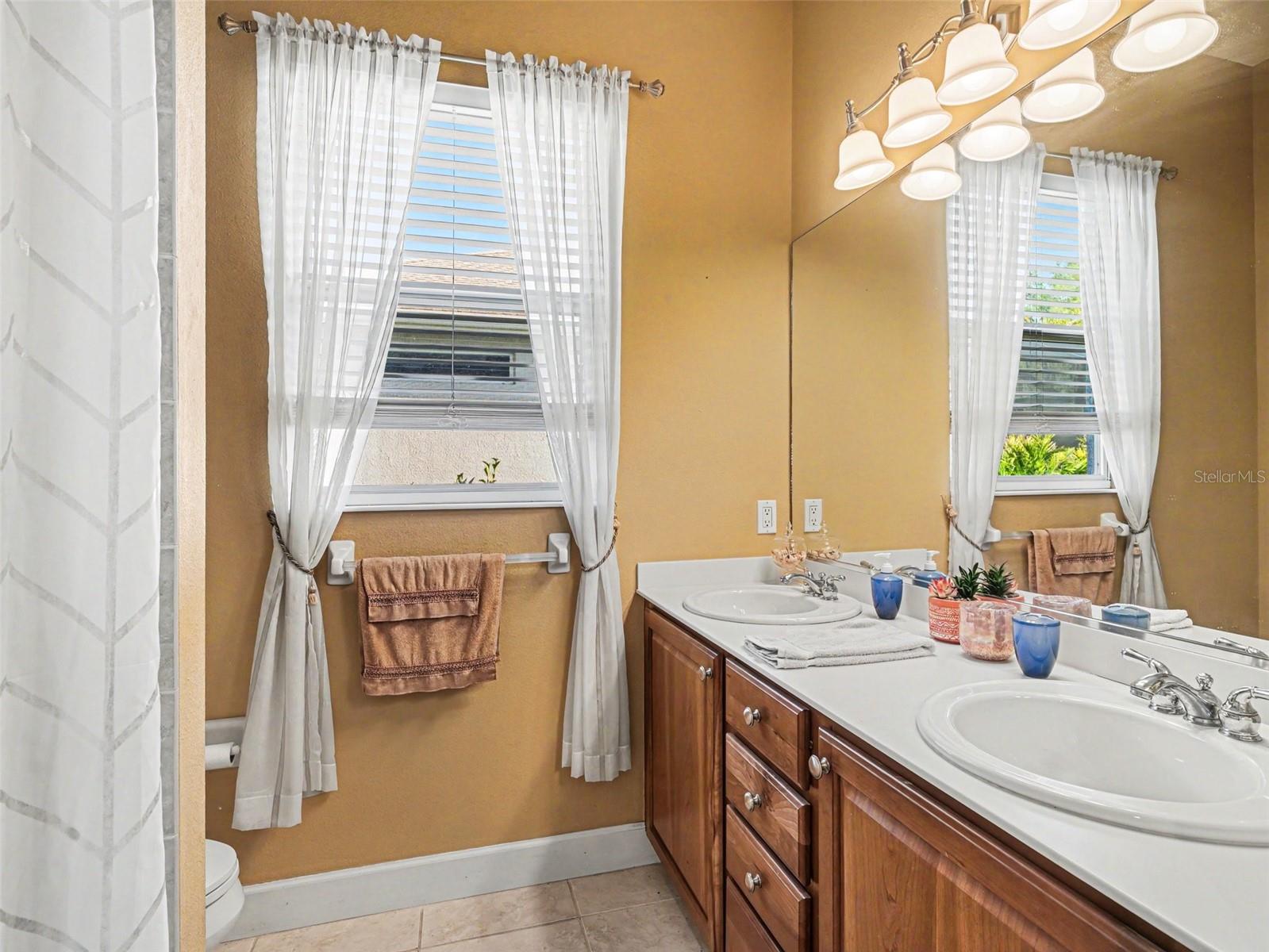 GREENBROOK RIVERS - Residential