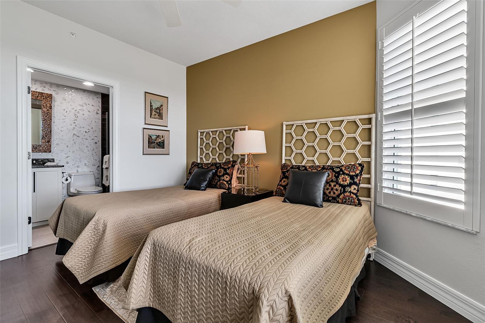 MERIDIAN AT THE OAKS PRESERVE - Residential