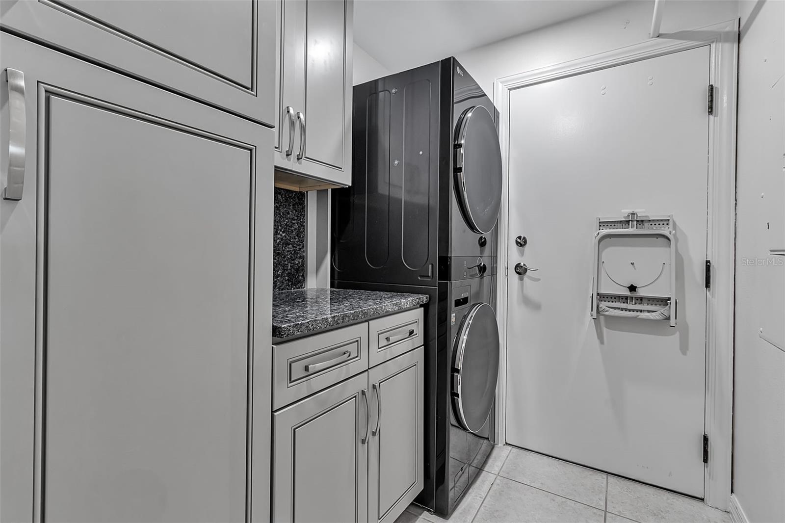 MERIDIAN AT THE OAKS PRESERVE - Residential