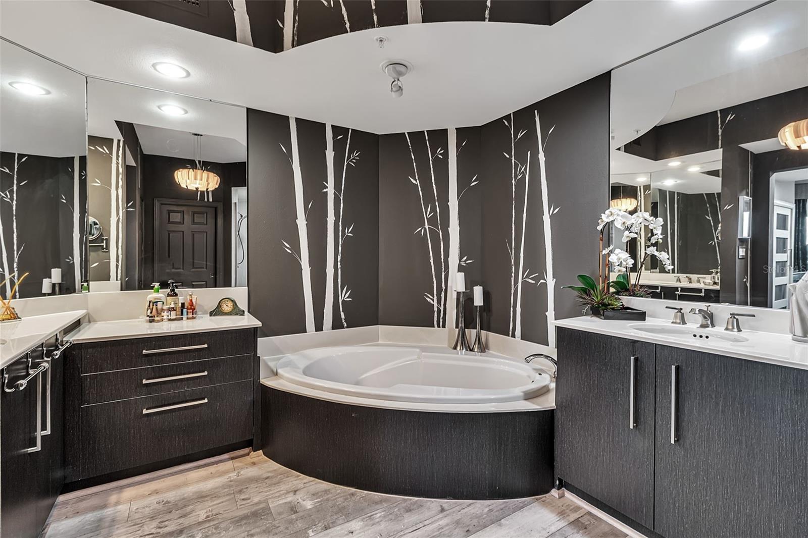 MERIDIAN AT THE OAKS PRESERVE - Residential