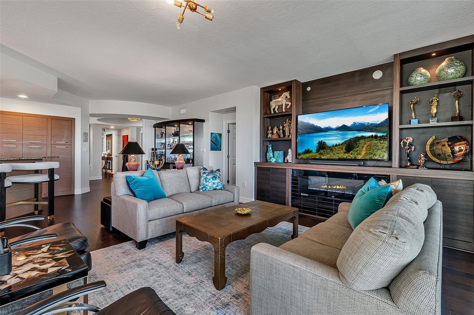 MERIDIAN AT THE OAKS PRESERVE - Residential