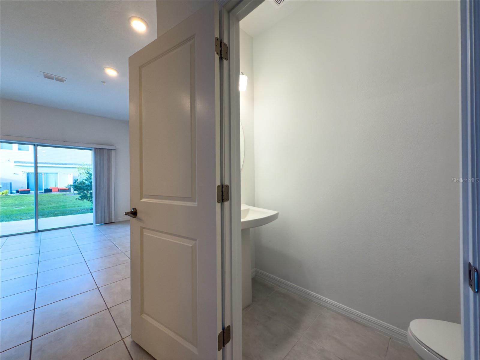 ANTHEM PARK TR G REP - Residential Lease