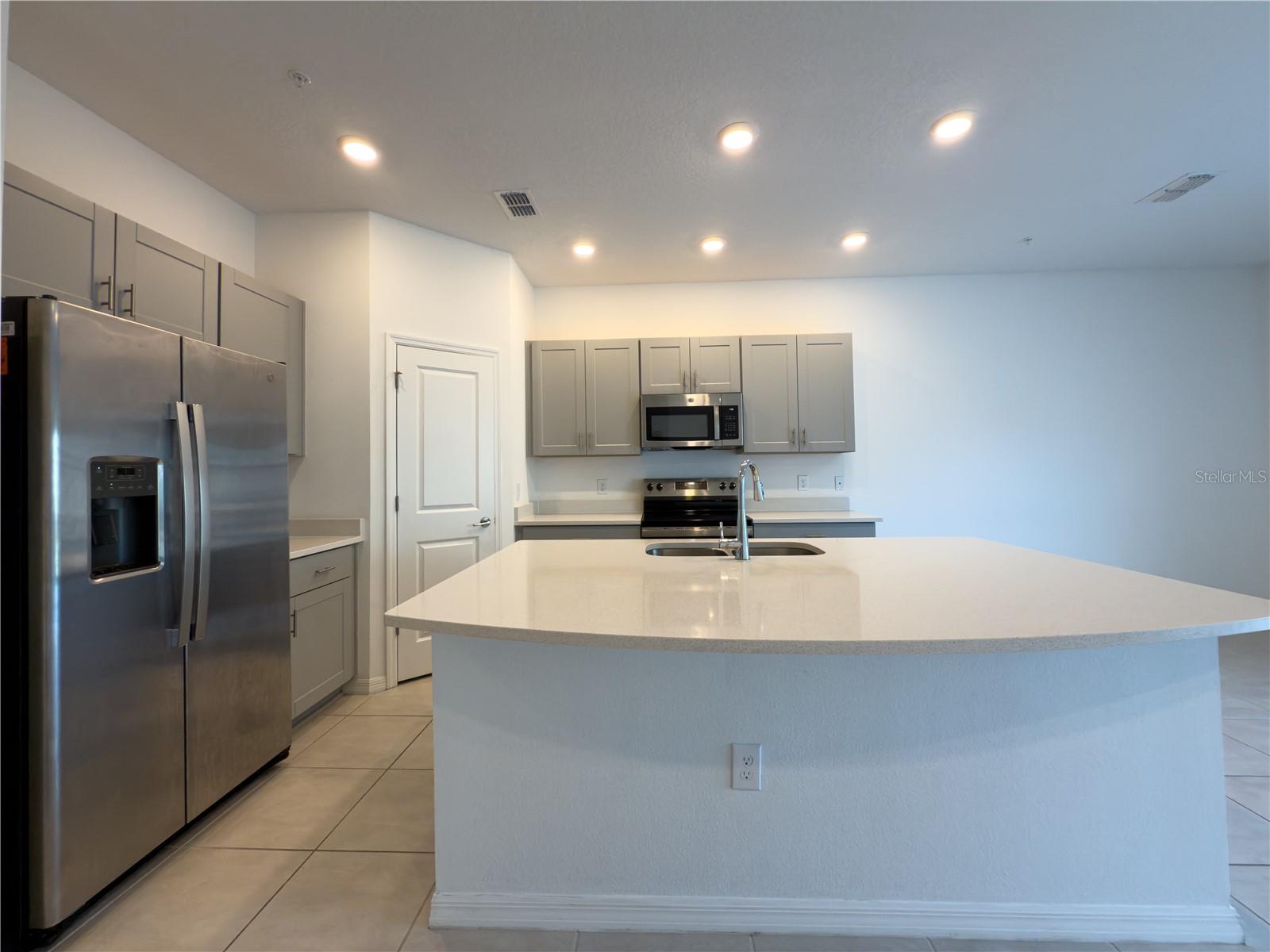 ANTHEM PARK TR G REP - Residential Lease