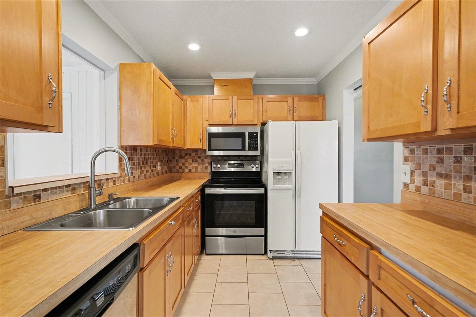 FAIRFIELD C CONDO - Residential