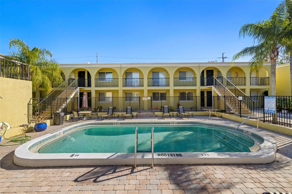 Photo of 3206 W Azeele Street #128, Tampa, FL 33609 (MLS # TB8463266)