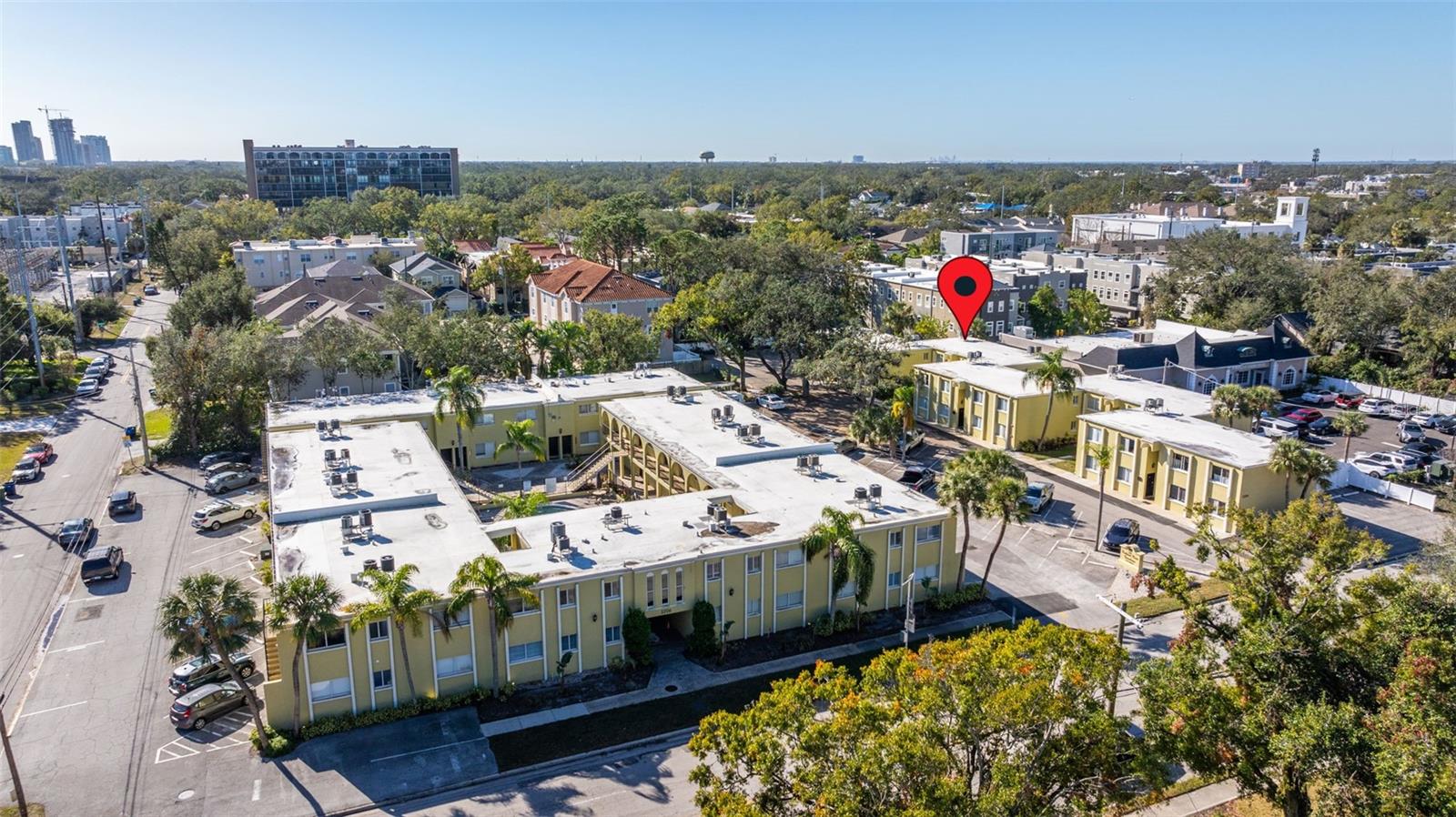 PALMA CEIA GARDENS CONDO - Residential Lease